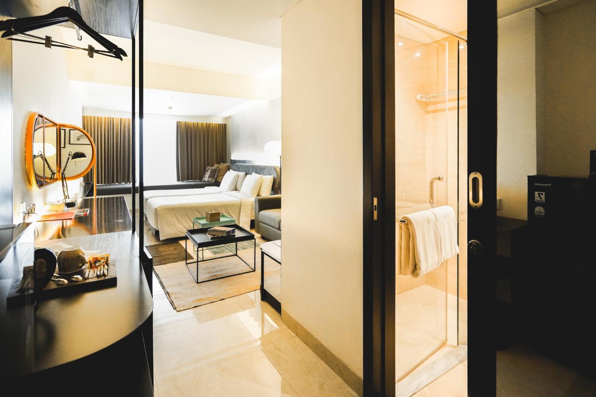 Pulang Ke Uttara Hotel Kejayan Екстериор снимка